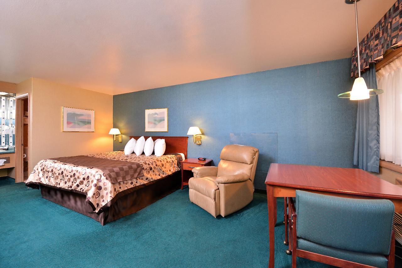 Americas Best Value Inn Phoenix Medford Фінікс Екстер'єр фото