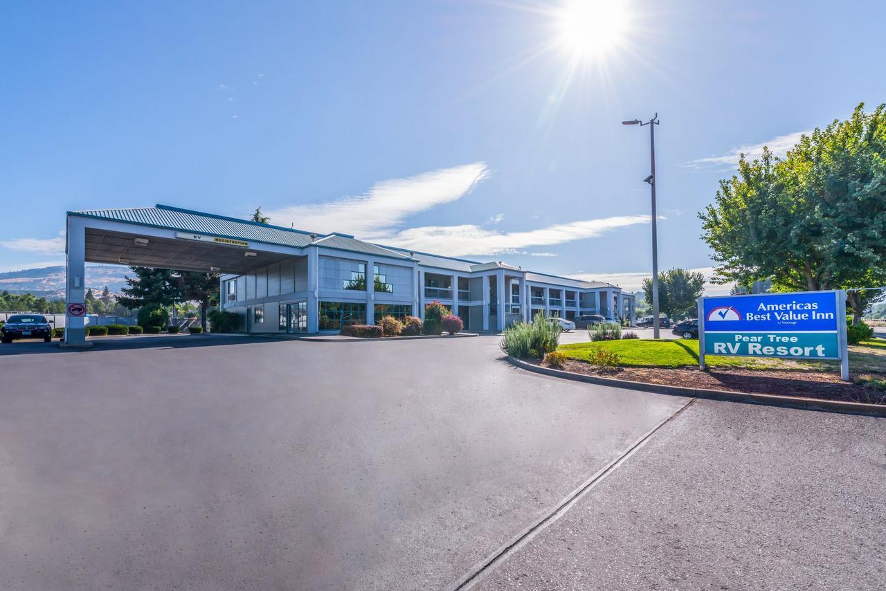Americas Best Value Inn Phoenix Medford Фінікс Екстер'єр фото